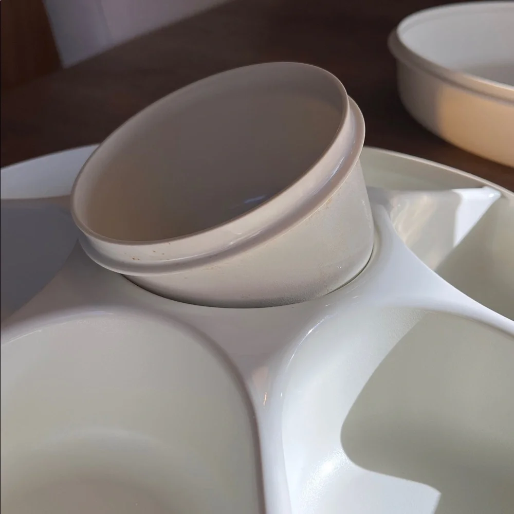 Vintage Tupperware Divided Veggie Dip Tray #1665-5 & Dip Bowl w/lids Almond